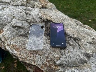 iPhone XS