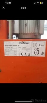 Štípačka na dřevo