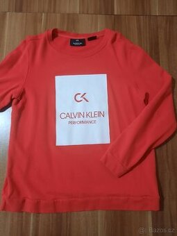 Červená mikina Calvin Klein,v.L, velmi dobry stav