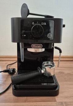 Pákový kávovar DeLonghi