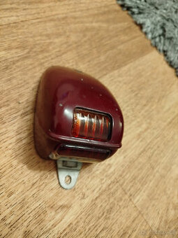 zadní světlo JAWA kývačka, panelka