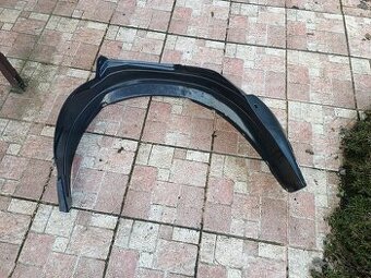 Levý přední podběh ŠKODA OCTAVIA 1