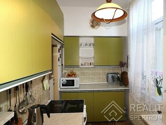 Prostorný a prosvětlený byt 2+1 (+ menší pokojík) v Žamberku - 1