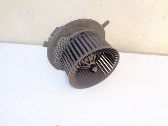 VW Škoda Audi Seat ventilátor topení s regulátorem