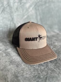 Predám šiltovku GIANT GYM