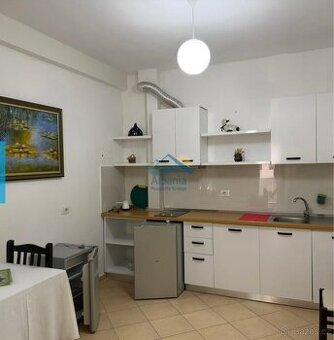 Byt na prodej 2+kk 81m2, 400m od pláže, Vlore, Albánie jih