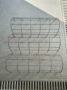 Podpůrná mřížka na muškáty, úchyty na rostliny nebo rajčata