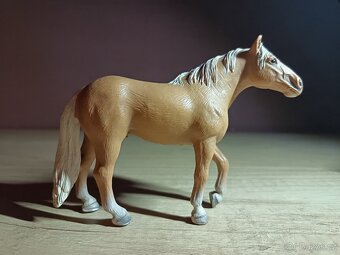 SCHLEICH SBĚRATELSKÉ FIGURKY Koně+Jak