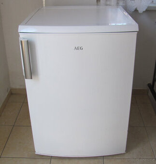 CHLADNIČKA S MRAZNIČKOU AEG - A++ - 85cm