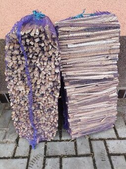 Třísky na podpal 12 kg.