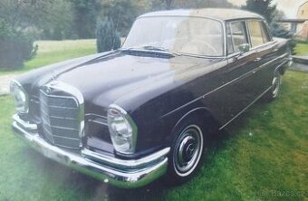 Mercedes Benz 230S