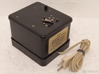 RTF Pico Expres 5-11/16V trafo - vláček i autodráha