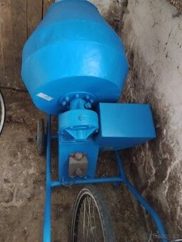 Míchačka stavební