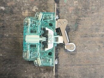 Kladkový spínač Schaltbau S826a