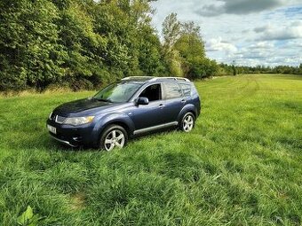 Outlander 2.2 , 115kw, 2009