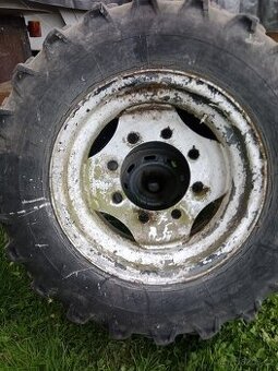 Prodám kompletní kolo 12,5-20