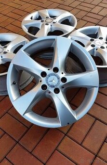 Letní sada MERCEDES W447 R17 pneu 235/55/17 vzorek 95% DOT25