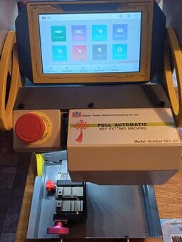 Stroj na kopírování klíčů,výrobu, plně automatická  fréza