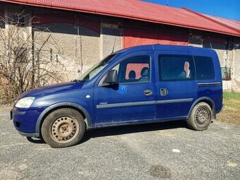 Opel Combo ,,C" 1.7 DTI 55kW rok 2002
