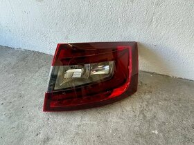 Škoda Octavia 3 zadní pravé světlo