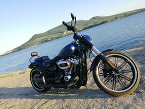 Harley-Davidson Breakout 114 - 1