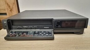 Videorekordér Panasonic NV-J45EE