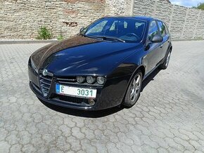 Alfa Romeo 159, 1.9 JTD 88kw, 178000km, r.v: 10/2010 .