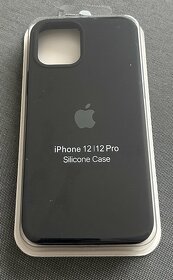 Silikonový kryt pro Apple iPhone 12 a 12 Pro s logem Apple