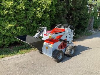 Mininakladač, kolový nakladač CRONA HN380, 890 kg