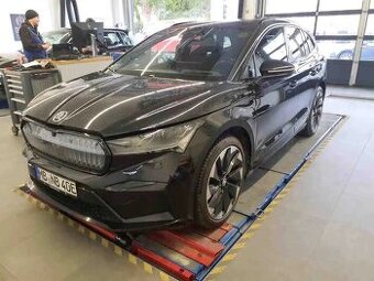 Škoda Enyaq sportline 80x/matrix/tepelko/head-up/kamera/DCC