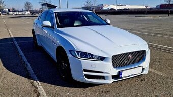 Jaguar XE 2.0d, 2016