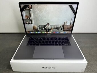 MacBook Pro 15'' 2016 / i7 / 16GB / 512GB SSD / Space Gray