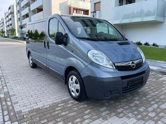 OPEL VIVARO 2.0CDTI 84KW LONG BUS 9 MÍST R.V.2007