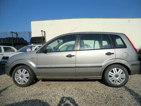Ford Fusion 1.4TDCi KLIMA ZIMNÍ PNEU NOVÁ STK