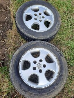 Pneu 205/60 R 15 + disky opel