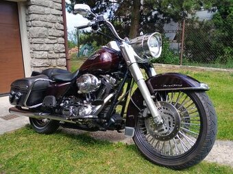 Harley Davidson FLHRC Road King Classic 2005