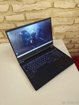 Herní notebook HP Victus 15,RTX 3050,144Hz
