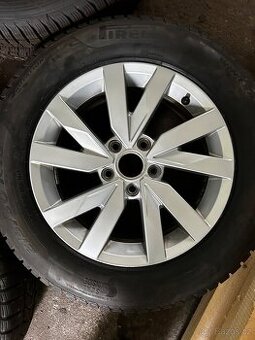 VW Passat b8, 215/60/16 zimní sada