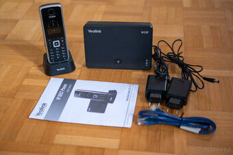 Bezdrátový VoIP telefon Yealink W52P