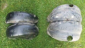 Fiat 126p maluch plastové podběhy