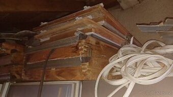 Dřevěná střešní okna