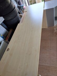 Skříňky, dřez,kuch.deska