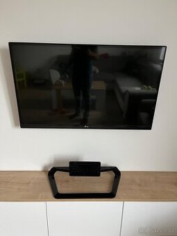 Televize LG 42LM640S (3D)