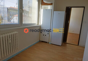 Pronájem byt OV 3+1, 71 m2 v centru Hodonína