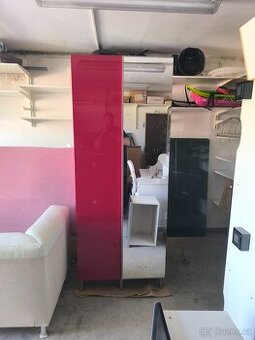 Ikea skříň knihovna ,botník poličky se zrcadlem