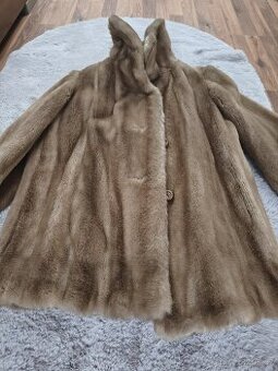 Pravý kožich z norka, vel S/36