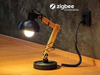 Zigbee stmívatelná stolní lampa