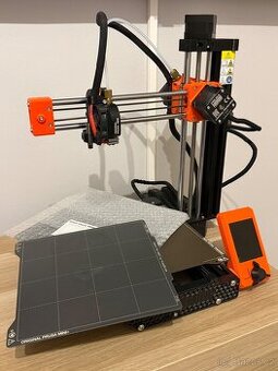 PRODÁM 3D TISKÁRNU PRŮŠA MINI+