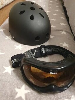 Helma a lyžařské brýle