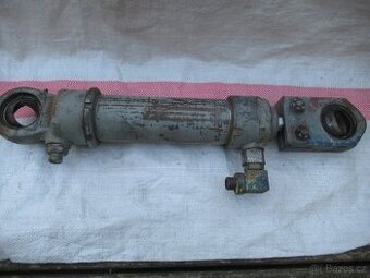 Hydraulická pístnice-dvoučinná-60cm.